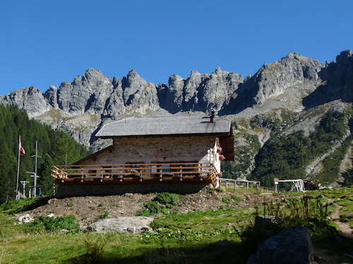 Rifugio Caldenave